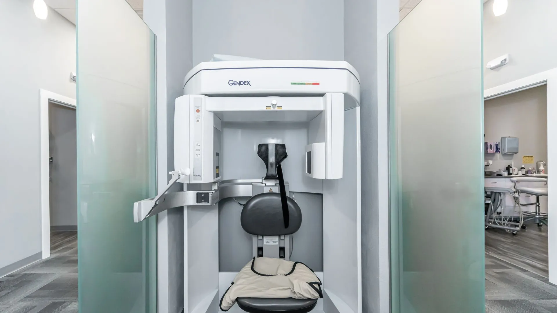 Dental Implants Today office gallery